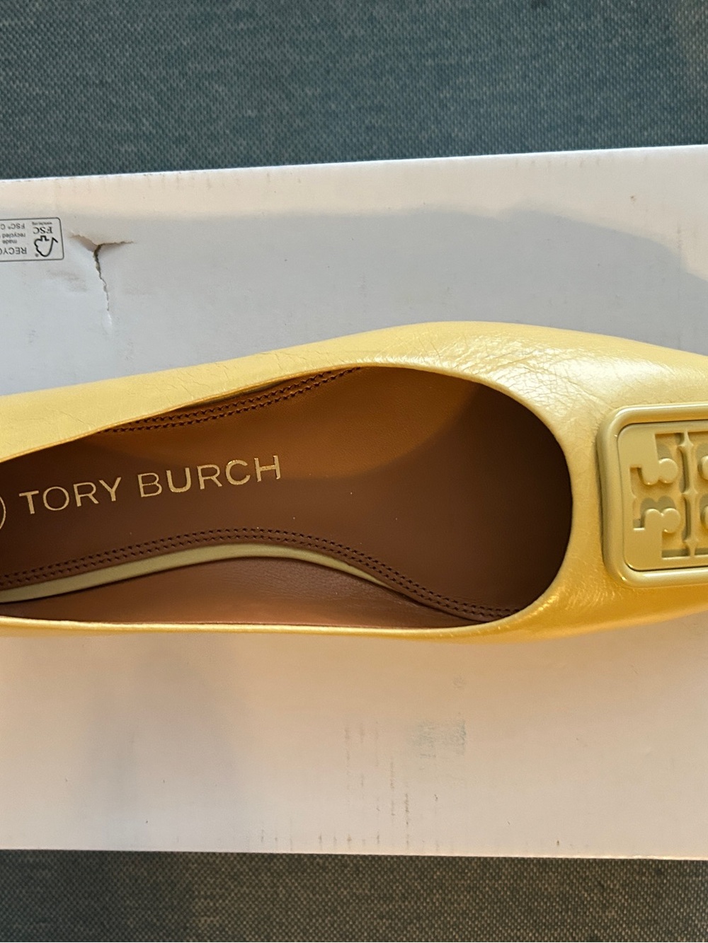 Tory Burch Lemon Yellow Logo Square-Toe Leather Flats - Picture 5 of 7